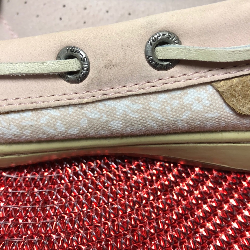 Sperry - Picture 2 of 4